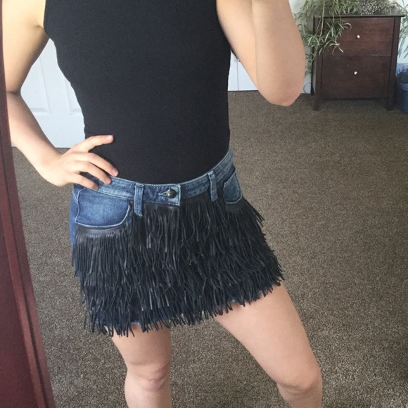 Guess Fringe Skirt - Picture 1 of 5